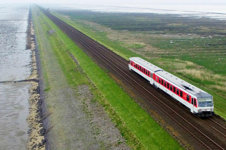 Die Marschbahn-Lokomotiven werden erneuert.