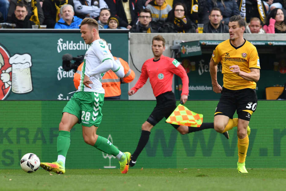 Bei Ex-Dynamo Marcel Franke (l.) war Stefan Kutschke ganz gut aufgehoben.