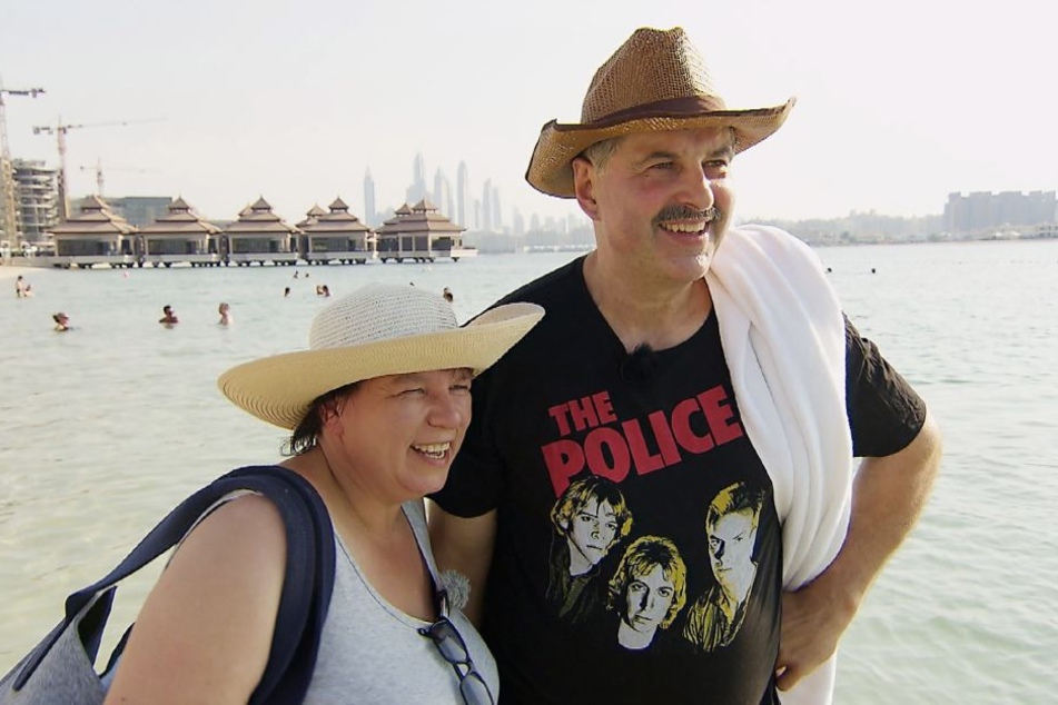 Bruno und Anja sind seit sieben Jahren verheiratet, in Dubai holen sie ihre Hochzeitsreise nach.