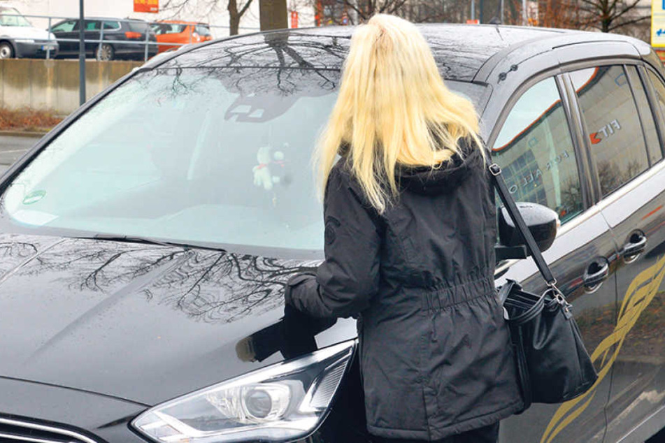 Viola S. parkte an der Ermafa-Passage teuer. Ihr Auto wurde dort kurzerhand abgeschleppt. Kosten: 196,35 Euro.