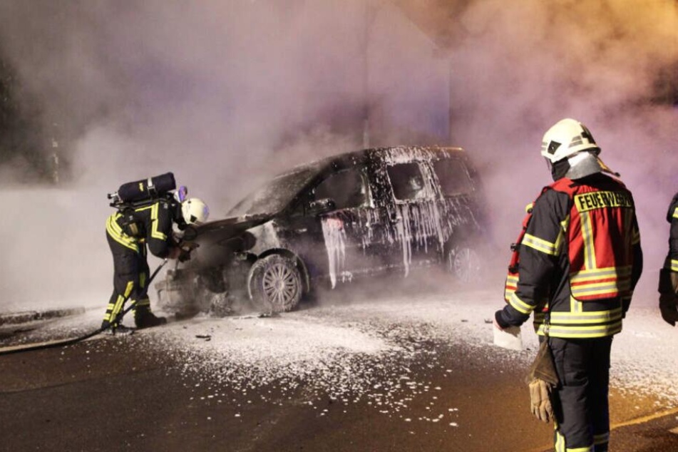 Seit Anfang 2019 waren bereits mehrere Fahrzeuge der deutschen Bahn in Flammen aufgegangen.