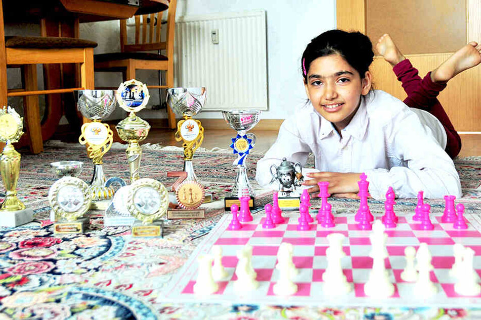 Schachtalent braucht Hilfe: Yassamin Moradi (10) will Sachsen bei den Schachmeisterschaften vertreten.