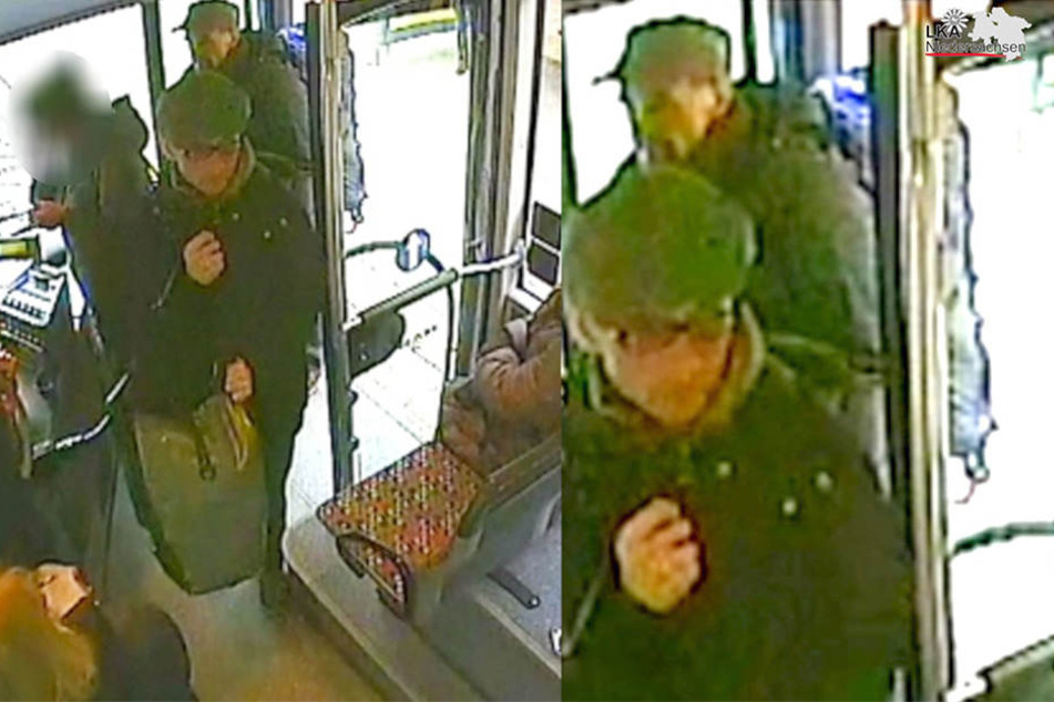 Die Ex-RAF-Terroristen Burkhard Garweg (vorn) und Ernst-Volker Staub im Bus in Osnabrück.
