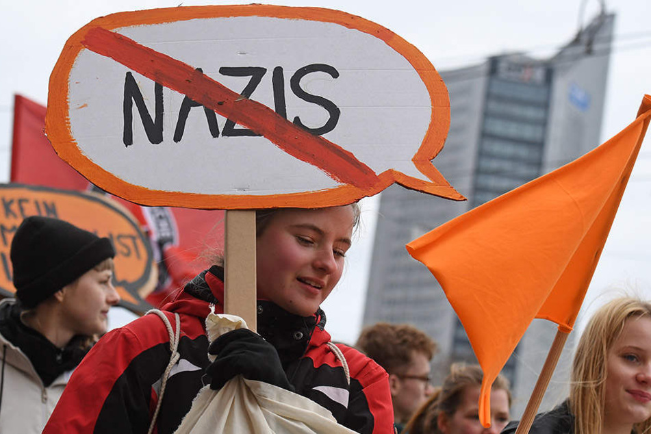 Das Aktionsnetzwerk hat es sich zur Aufgabe gemacht, couragierte Ehrenamtliche und Aktivisten miteinander zu vernetzen, um eine linke Alternative zu entwickeln.