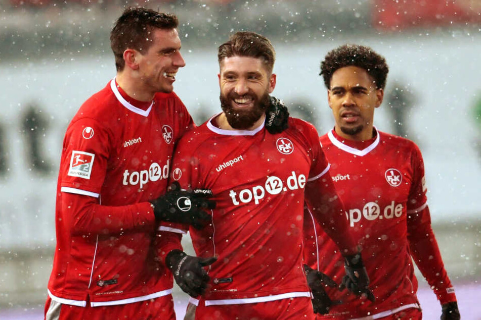 Brandon Borrello (Mitte) überzeugte besonders in der Rückrunde mit starken Leistungen.