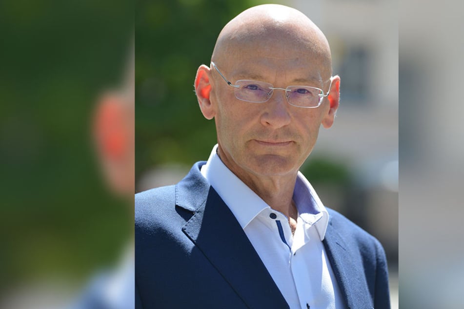 Brennpunkt Neumarkt: CDU-Stadtrat Gerald Otto (53) hat am eigenen Leib erfahren, wie aufgeheizt die Stimmung am Neumarkt ist.