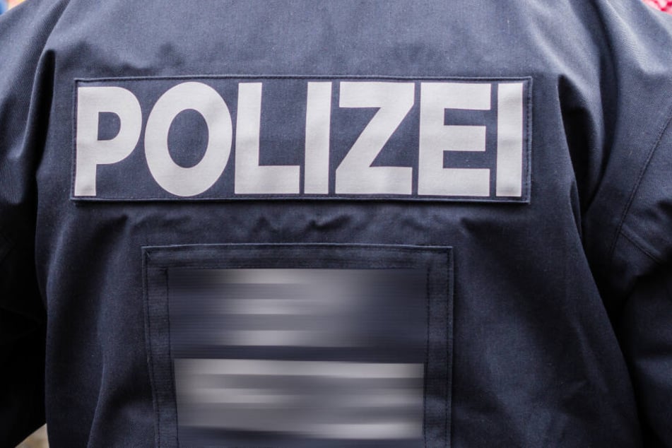 Die Polizei erteilte dem 23-Jährigen lediglich ein Aufenthaltsverbot für die restliche Zeit des Winzerfestes (Symbolbild).
