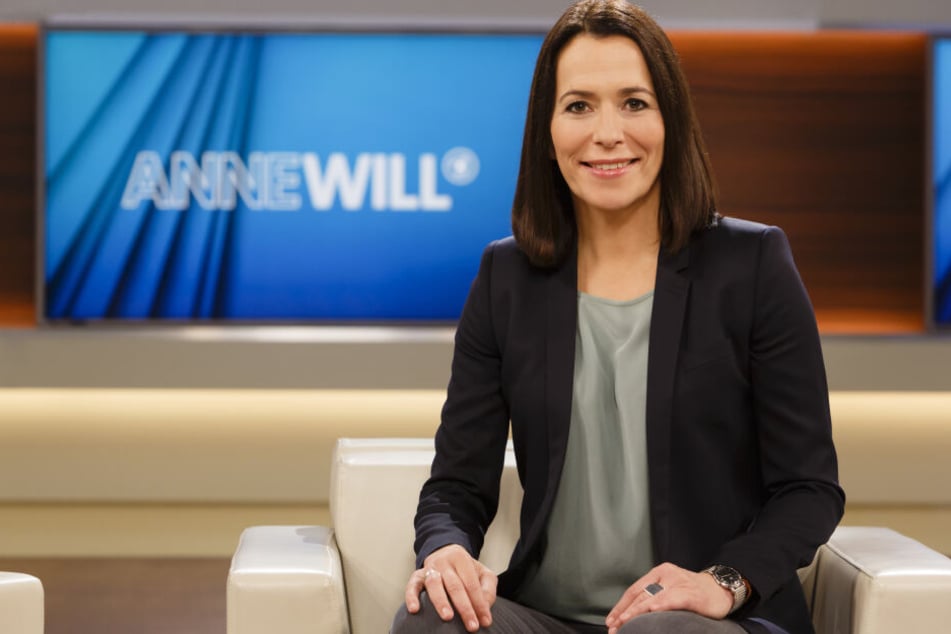 Anne Will (52).