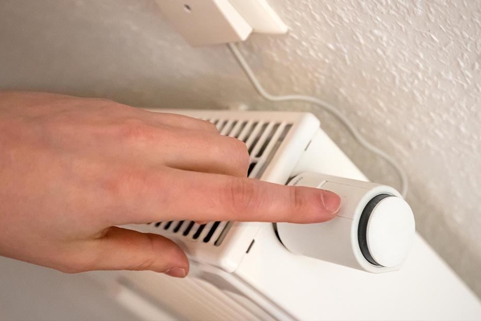 Wohnung total vernetzt: Im "Smart Home" kann die Heizung über Handy und Tablet geregelt werden.