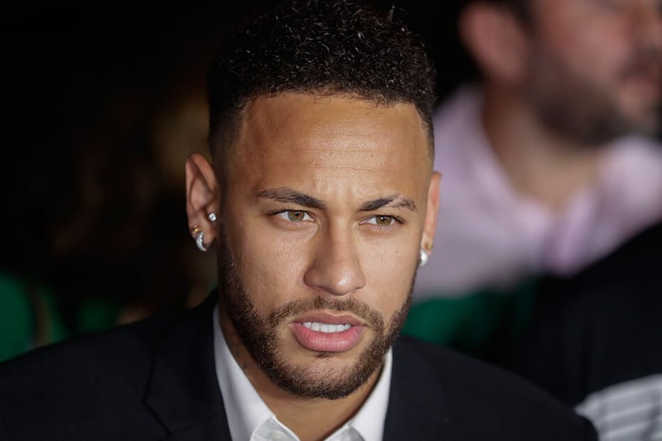 Die Wechsel-Posse um den brasilianischen Nationalspieler geht in die nächste Runde.