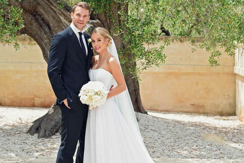 Manuel Neuer heiratete seine Nina im italienischen Monopoli.