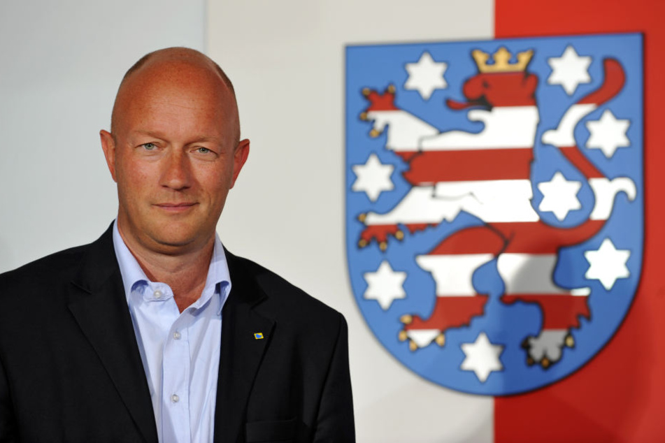FDP-Landeschef Thomas L. Kemmerich sieht die CDU-Chefin zum Start der Sondierungsgespräche geschwächt.