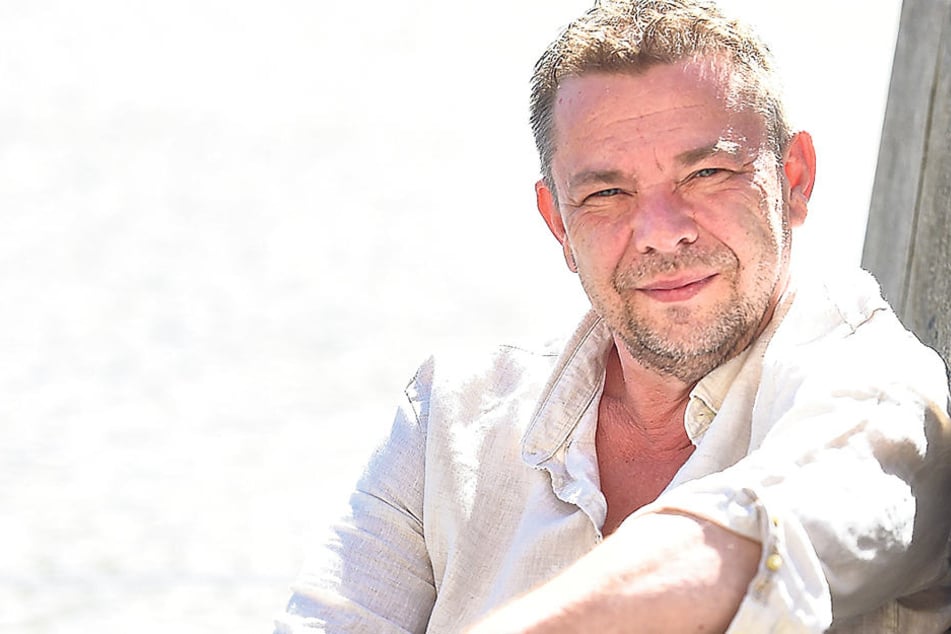 Peter Splitt (55) spielt mit Polizisten heikle Situationen nach.