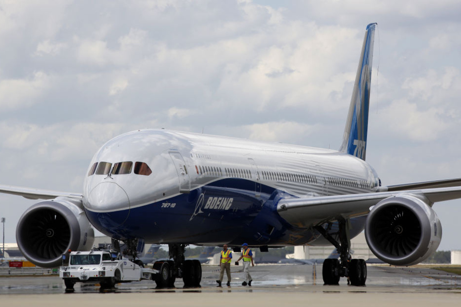Der erste Dreamliner bei seinem Jungfernflug. (Symbolbild)