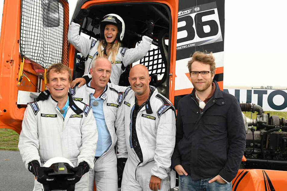 Auf RTL Nitro will sie jetzt ihren Promi-Mitfahrern zeigen, wie man richtig Auto fährt.