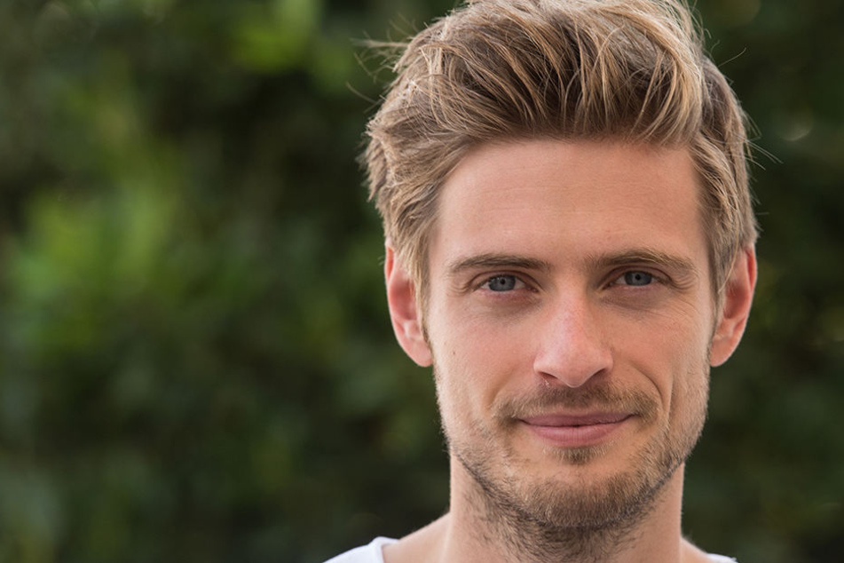 Schauspieler Jörn Schlönvoigt freut sich darüber, demnächst Vater zu werden.