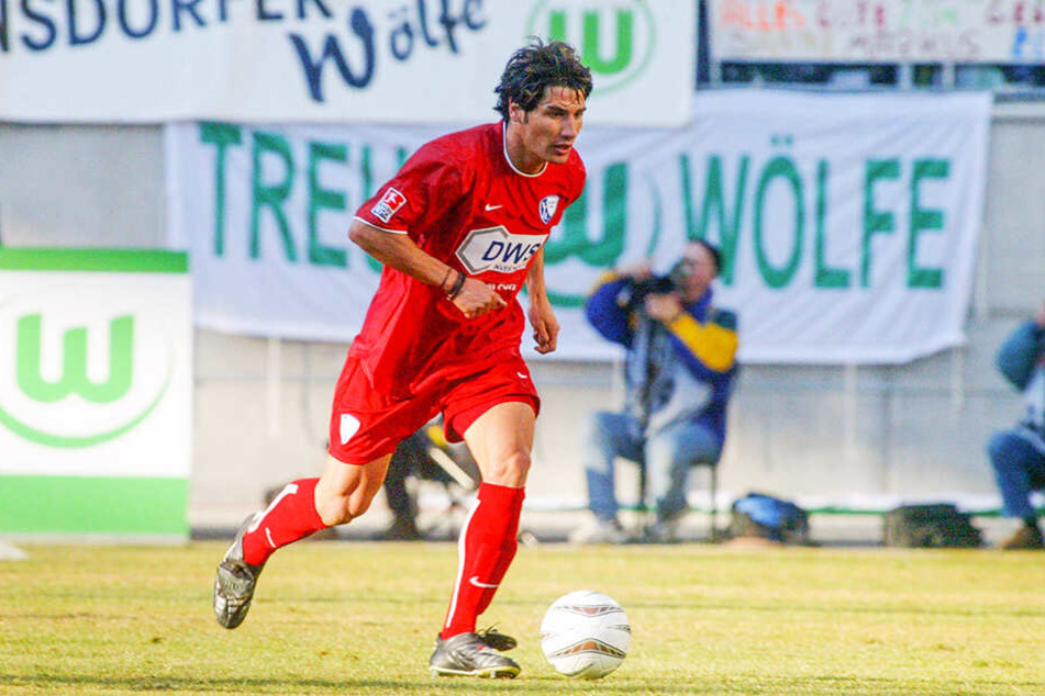 Der 23-Jährige Cristian Fiel Ende März 2003 im Trikot des damaligen Erstligisten VfL Bochum. Nach zwölf Monaten und nur sechs Partien war im Pott wieder Schluss. Gelernt hat er viel aus der Zeit.