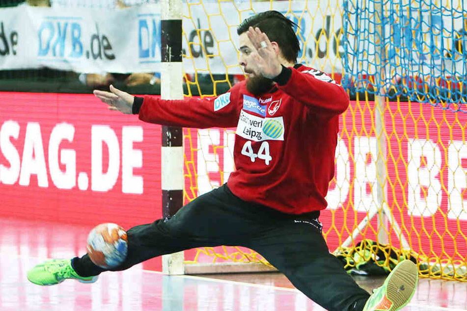 Beim Spiel gegen Erlangen verletzte sich der Torwart des SC DHfK, fällt nun vorerst aus.