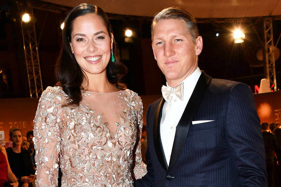 Ana Ivanovic (30) und Bastian Schweinsteiger (33) bei einer Preisverleihung.