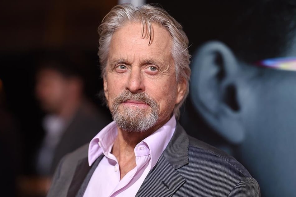 Der US-Schauspieler Michael Douglas hat seine Anwältin eingeschaltet.