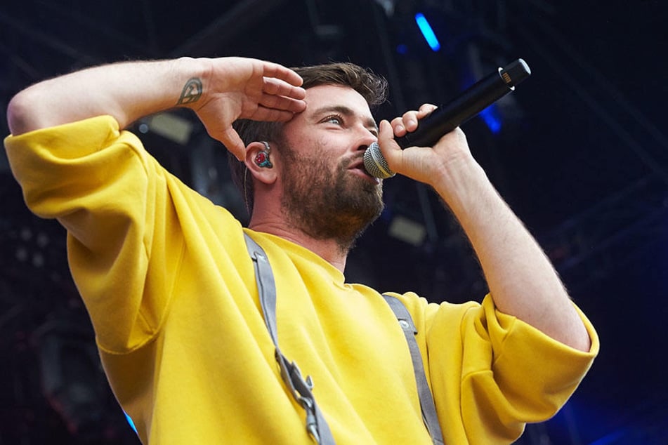 Marteria weiß, wie er die Masse zum Glühen bringt. Wie auch in Nürburg bei "Rock am Ring".