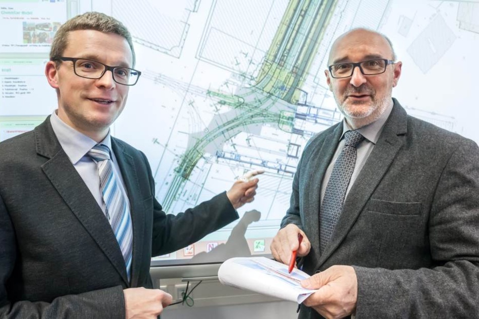 Mathias Korda (38, l.) und Harald Neuhaus (59) vom VMS präsentierten gestern
die Umbaupläne.