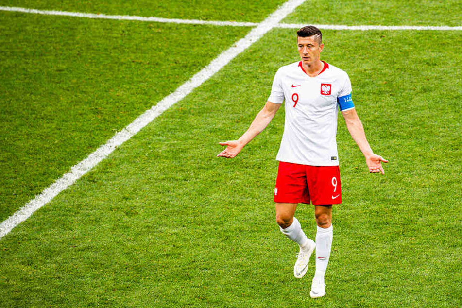 Was soll das? Robert Lewandowski wird in seiner polnischen Heimat scharf kritisiert - wie auch seine Teamkollegen.