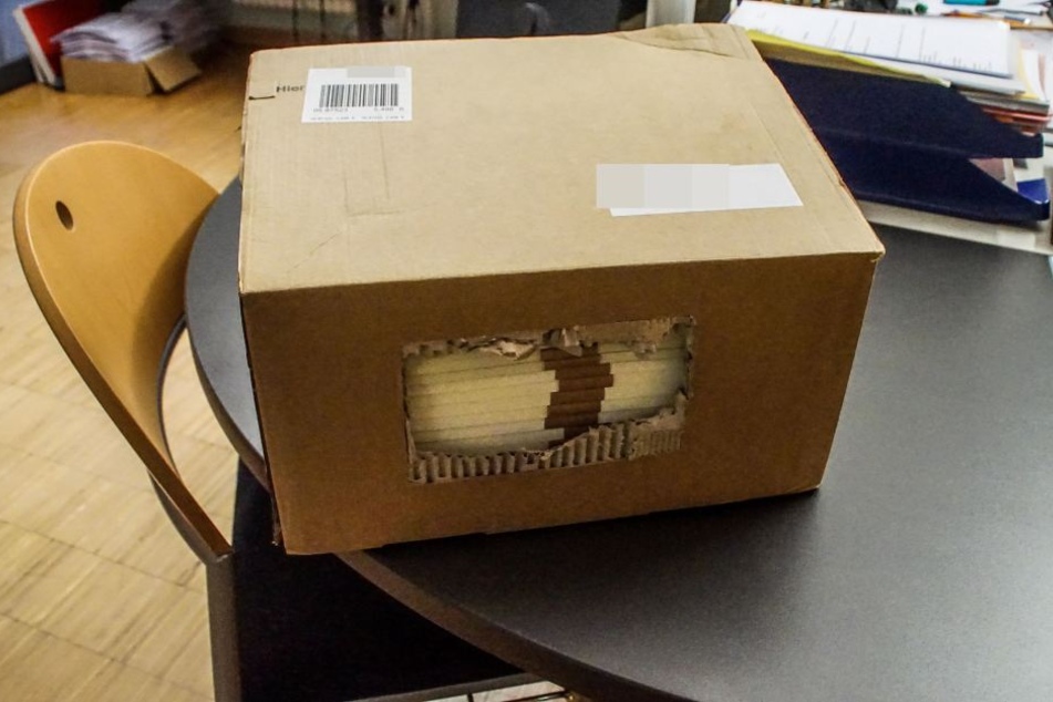 Der Grund allen Ärgers: dieses ominöse Paket.
