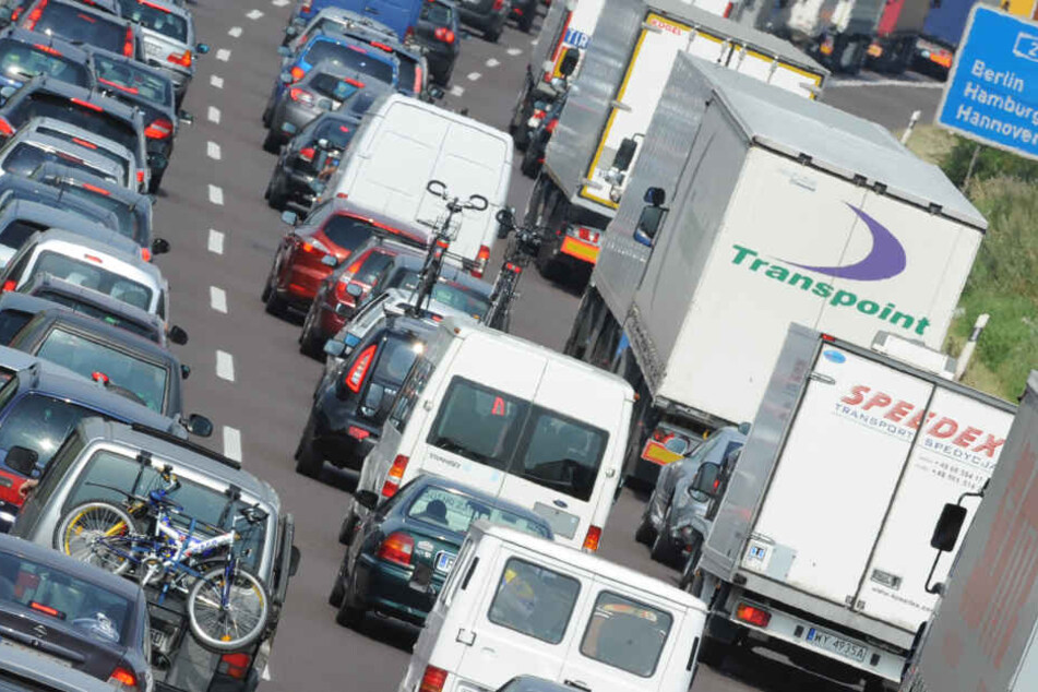 Am Kreuz Bad Oeynhausen wird es eng! (Symbolbild)