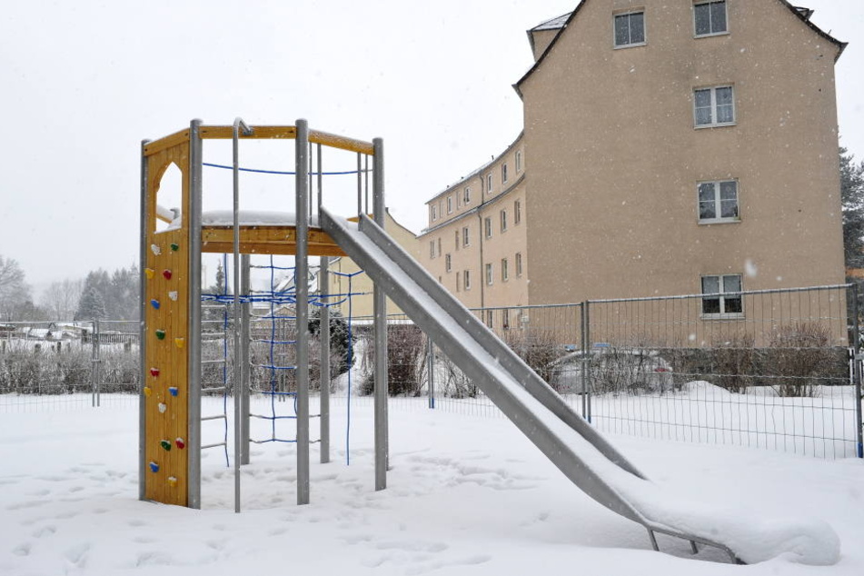Das Grünflächenamt hat zu wenig Mitarbeiter zur Spielplatz-Instandhaltung.