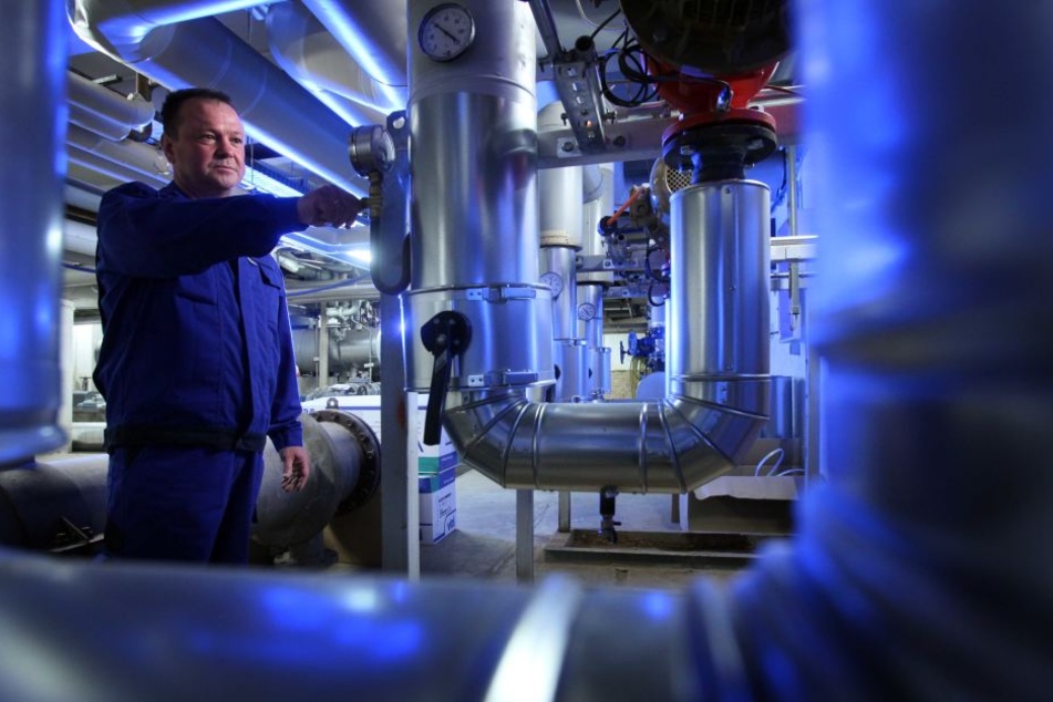 Die Umwälzanlage wurde schon vor einiger Zeit erneuert, nun hat die Stadt wieder in neue Technik im Stadtbad investiert.
