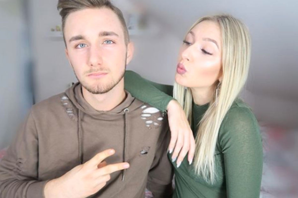 Der gut aussehende Mann an Jessis Seite ist keinesfalls ihr neuer Freund, sondern "nur" ihr Bruder Kilian.