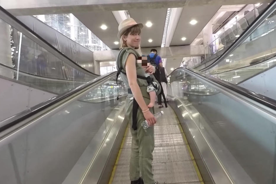 Mit Baby Ella an Bord ging es für Isabell Horn und Freund Jens ab auf den Langstreckenflug nach Thailand.