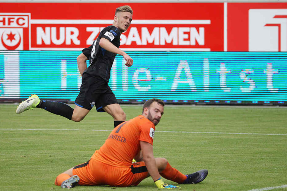 Kurz vor dem Halbzeitpfiff traf Dennis Srbeny zum zwischenzeitlichen 3:1 für den SCP.