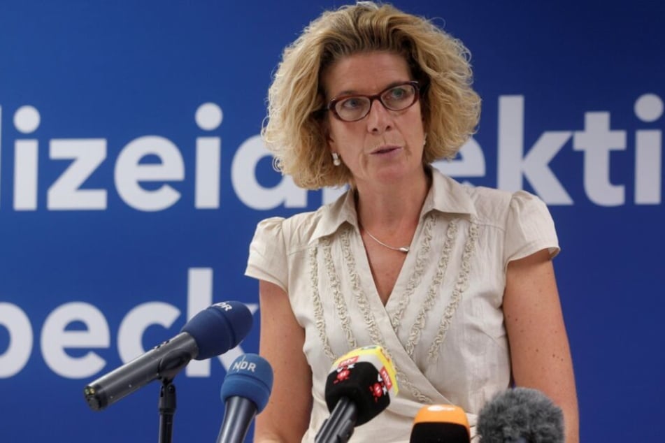 Oberstaatsanwältin Ulla Hingst äußerte sich bislang nicht zum Inhalt der Aussage.