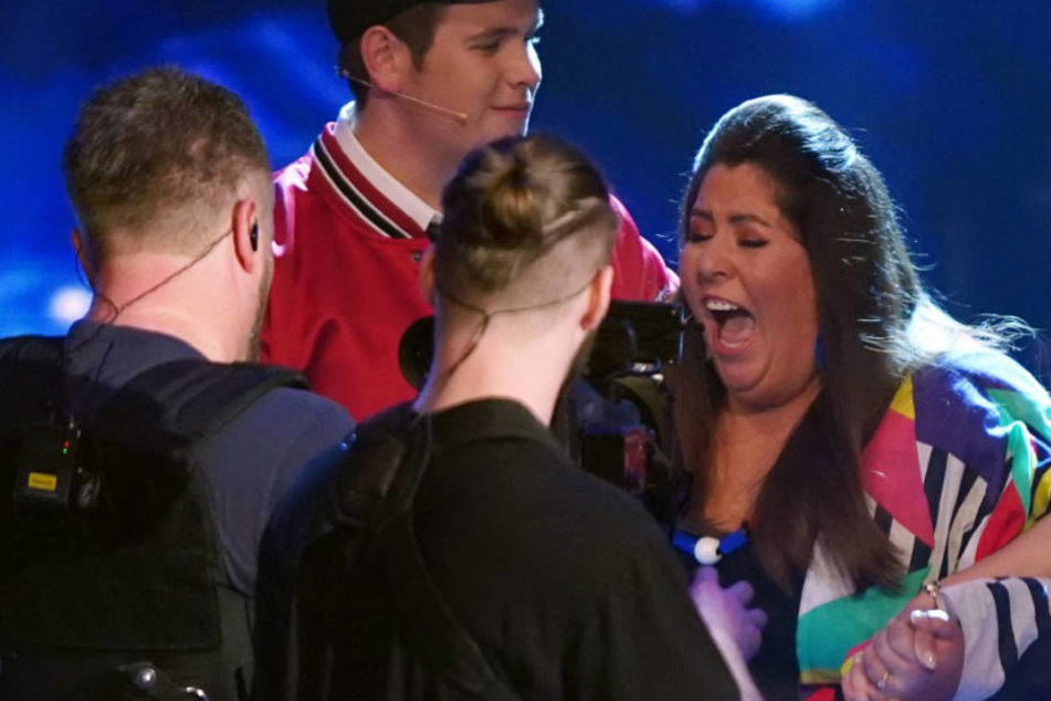 Im Finale! Bei Janina brechen alle Dämme.