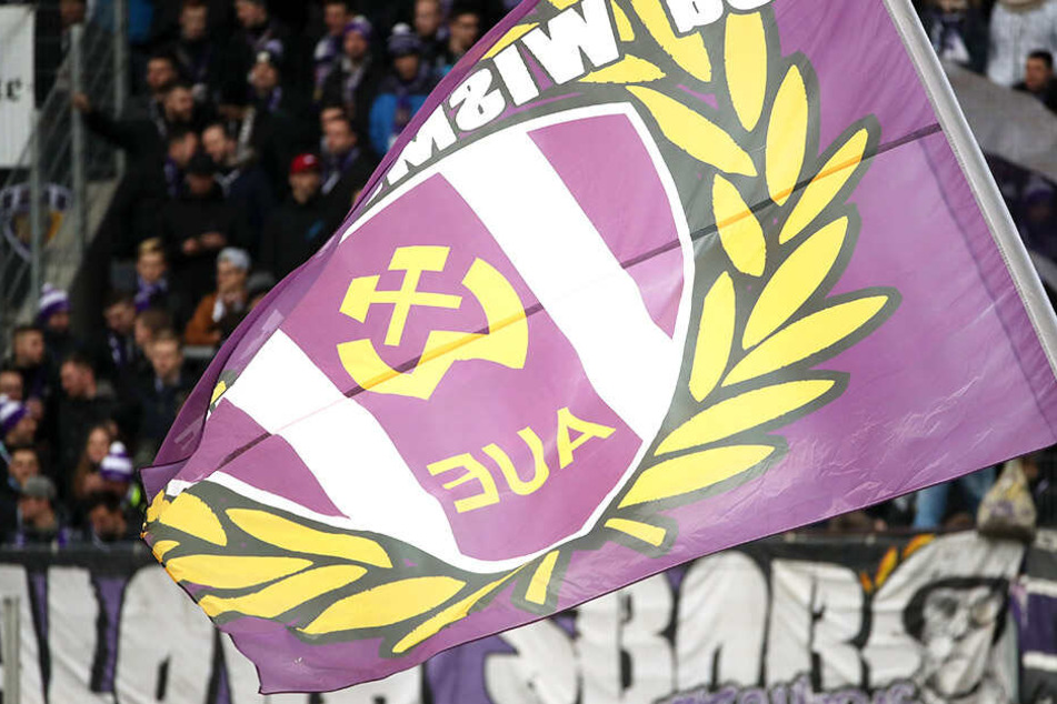Die Fans sind eine Macht - auch beim FC Erzgebirge! Nach Protesten wurde der Test gegen RB abgesagt.
