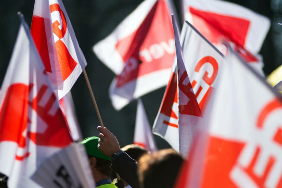 Die Lehrer-Gewerkschaft GEW bescheinigt der Kampagne "gravierende fachliche und fachdidaktische Mängel". (Symbolbild)