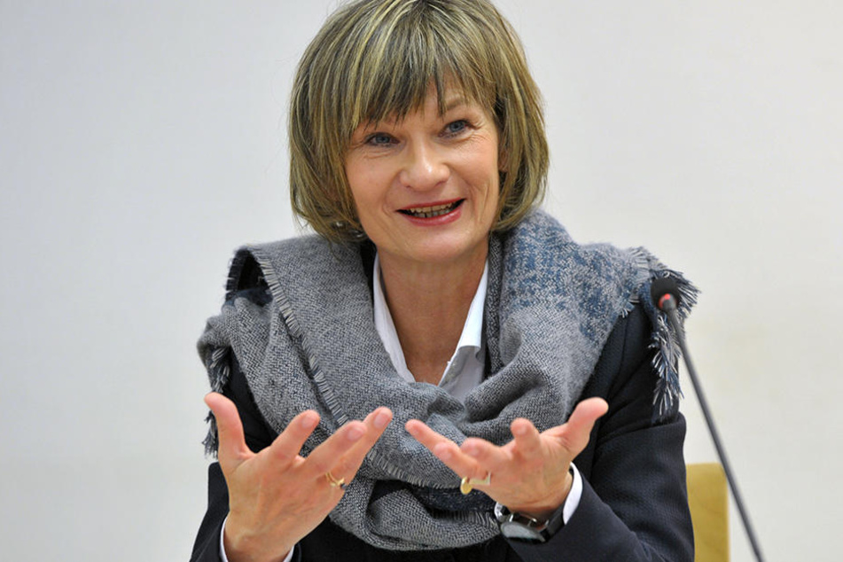 Genauigkeit vor Schnelligkeit: OB Barbara Ludwig (54, SPD) will das
Integrationskonzept im Frühjahr vorlegen.