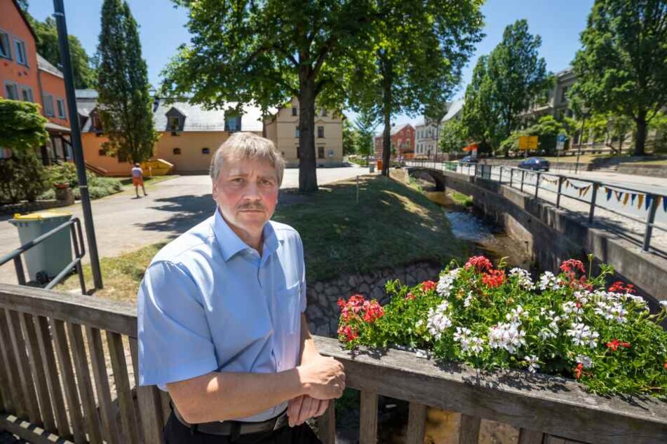 Bürgermeister Erik Seidel (53, parteilos) ist noch immer fassungslos.