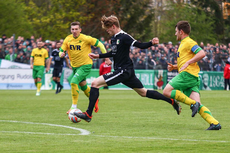 Von Anfang an hatte der Favorit das Spiel im Griff.