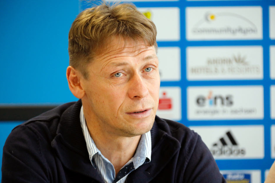 Trainer Köhler hat den abwanderungswilligen Cincotta dennoch für die Aufstellung am Samstag auf dem Schirm.