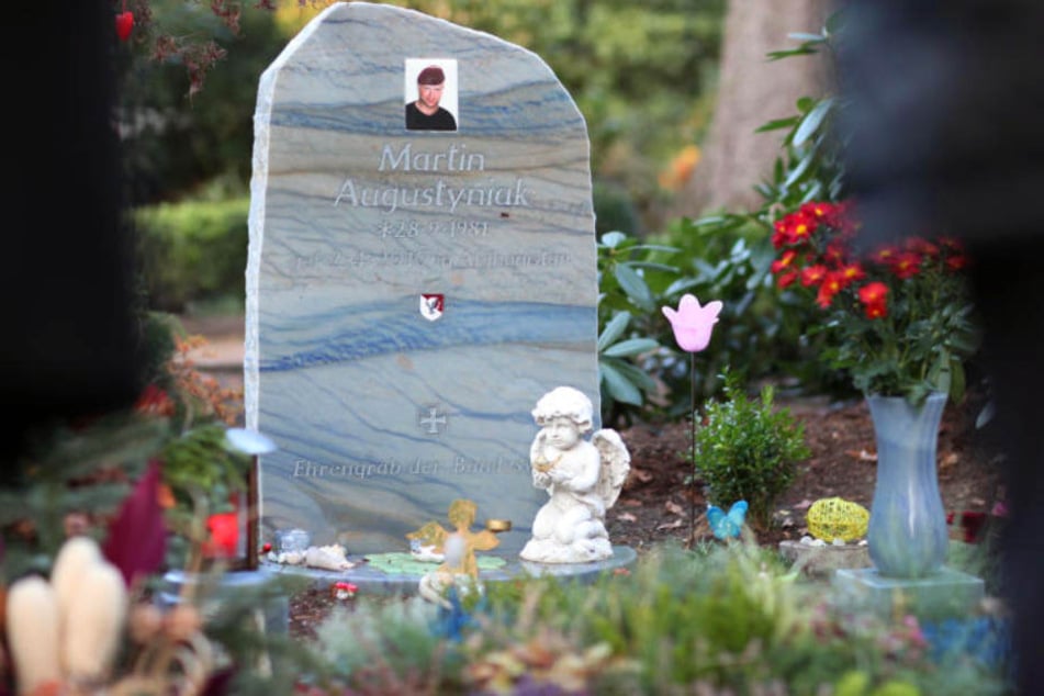 Auf dem Friedhof in Quelle fand Augustyniak seine letzte Ruhe.