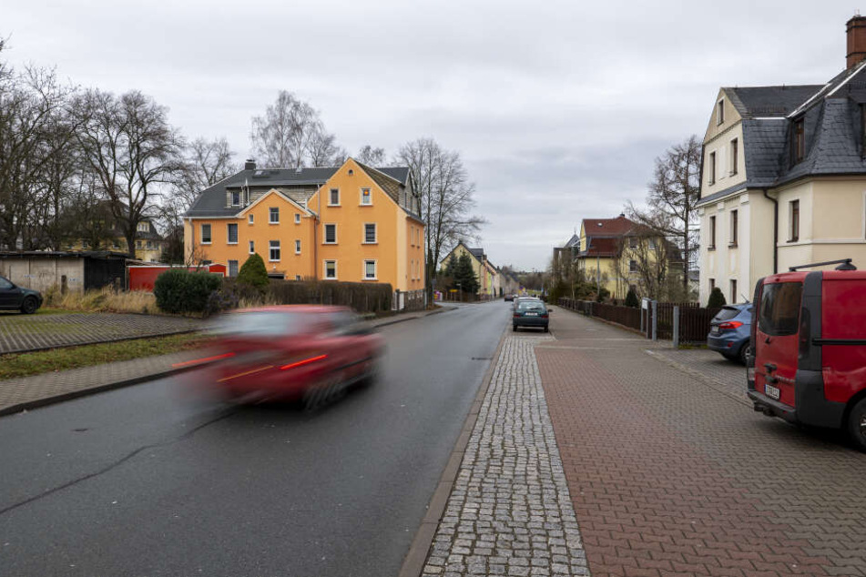 Hier passierte der Unfall: Eine Autofahrerin rammte einen Jungen auf seinem Fahrrad und beging Unfallflucht.