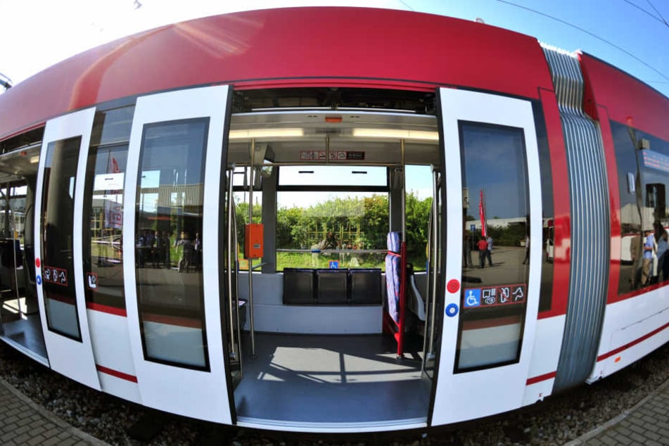 In den Bussen und Bahnen der EVAG können zu jederzeit Fahrkarten käuflich erworben werden.