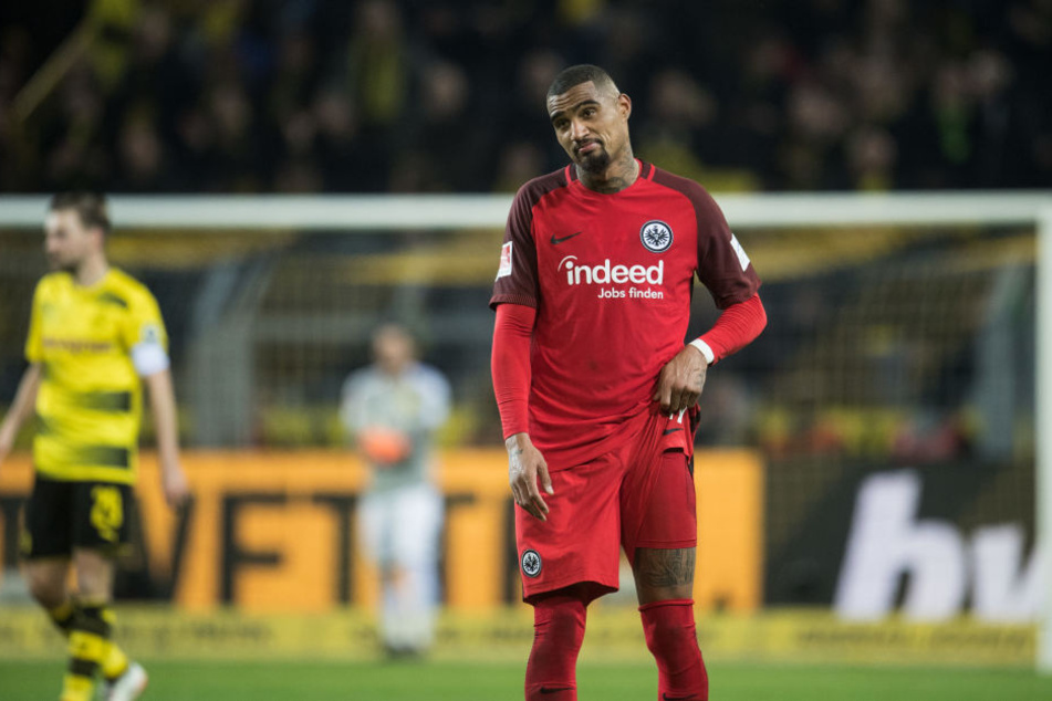 Boateng war aufgrund der Last-Minute-Niederlage in Dortmund sichtlich geknickt.