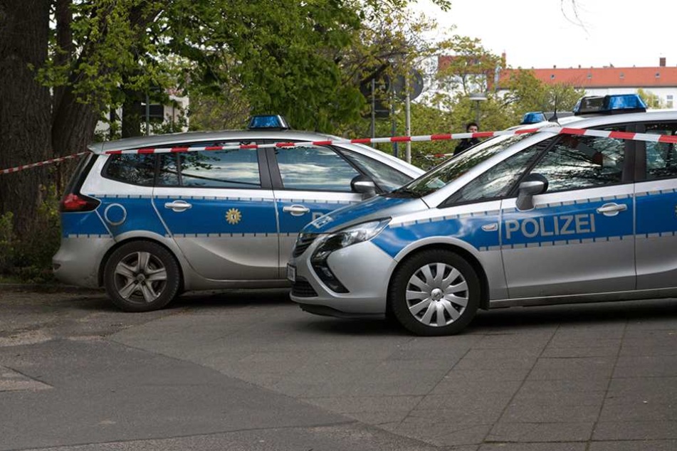 Die Polizei nahm fünf Verdächtige in Tatortnähe fest (Symbolbild).