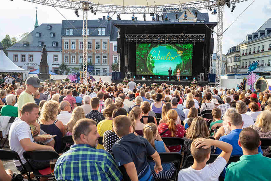 Bei strahlendem Sonnenschein wurde das Märchenfilmfest fabulix gestern eröffnet.