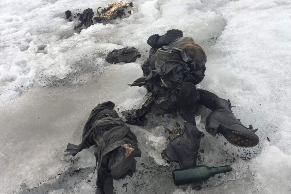 Auf dem Tsanfleurongletscher wurden jetzt zwei Leichen gefunden.