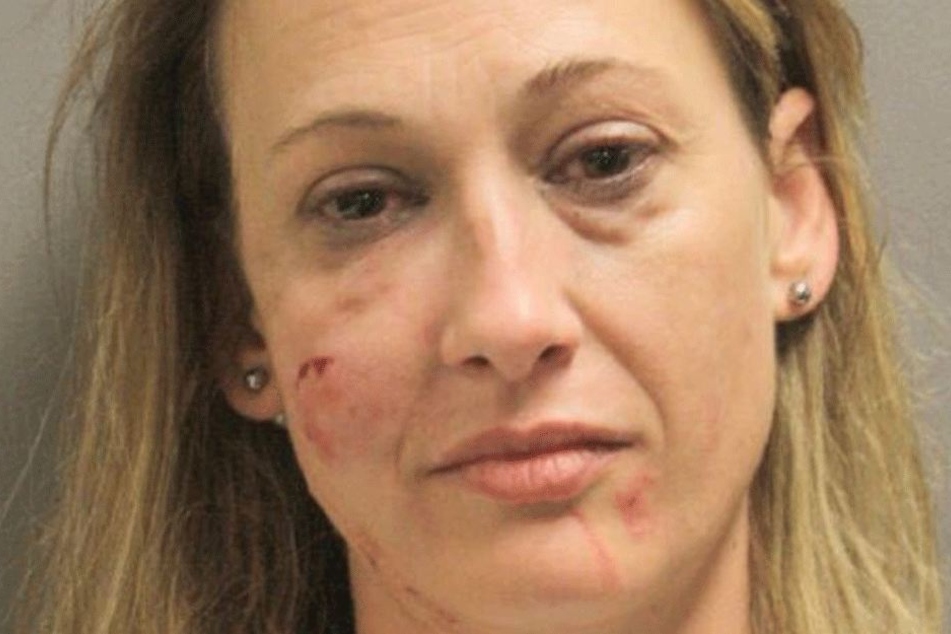 Jessica C. (41) auf dem offiziellen Polizeifoto.